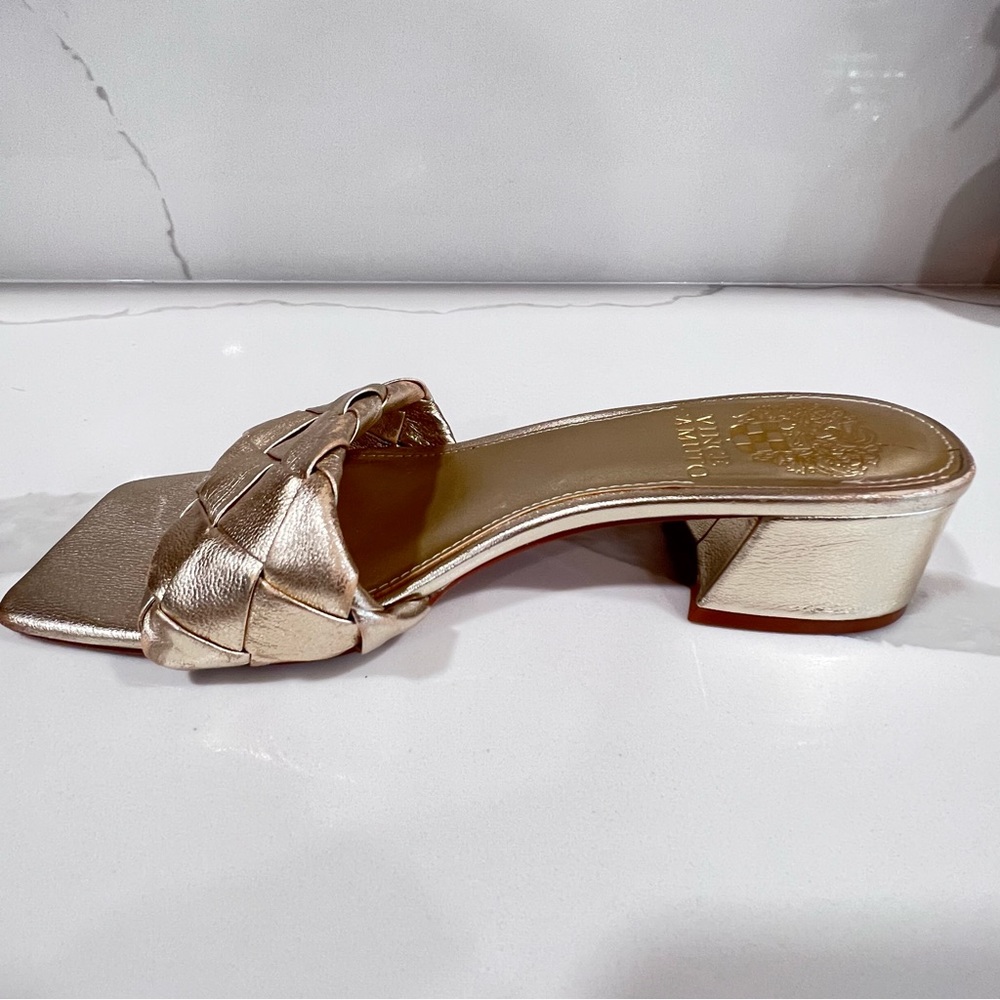 Vince Camuto Women’s Semtera Sandal Gold Metallic Block Heel Sz 6‎ -FLAWED - Picture 6 of 16